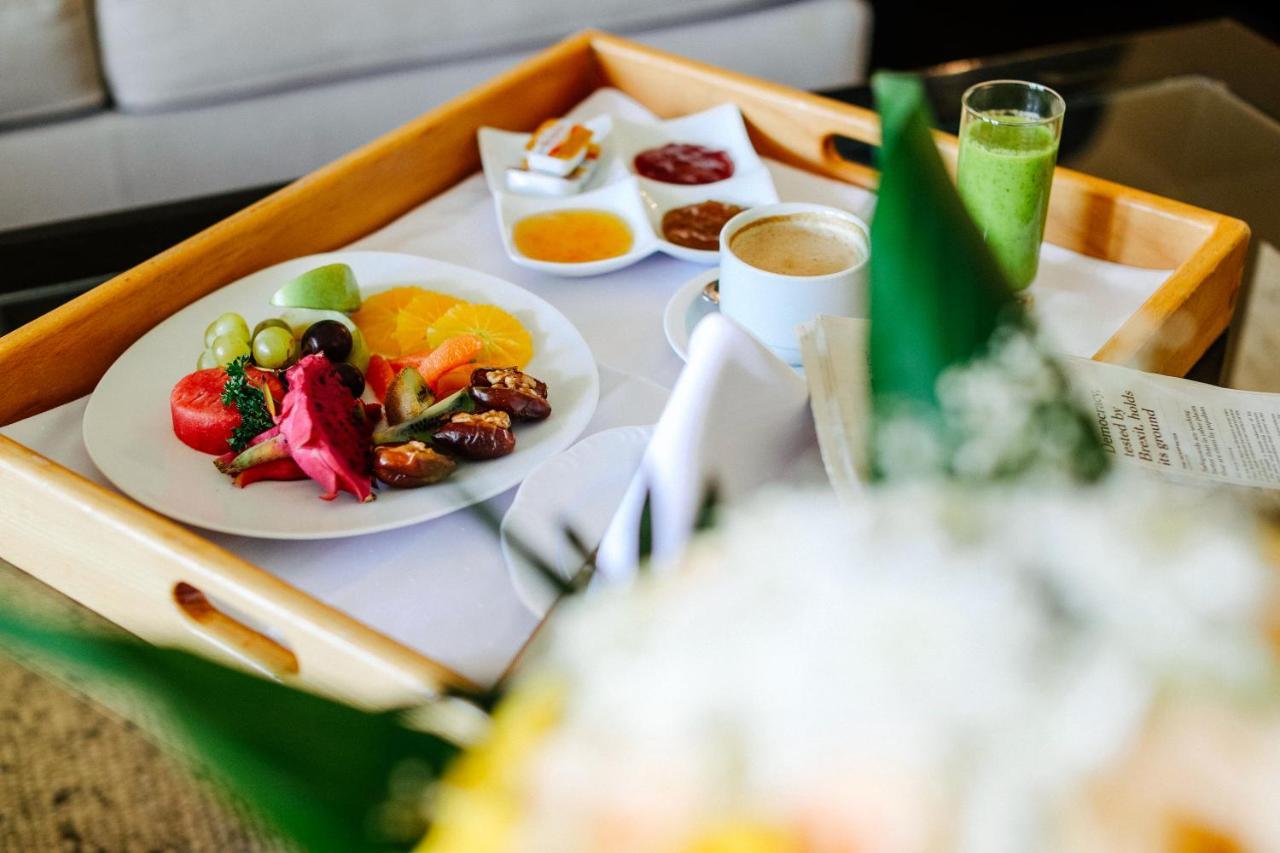 Tikida Golf Palace Agadir Exterior foto Room service breakfast
